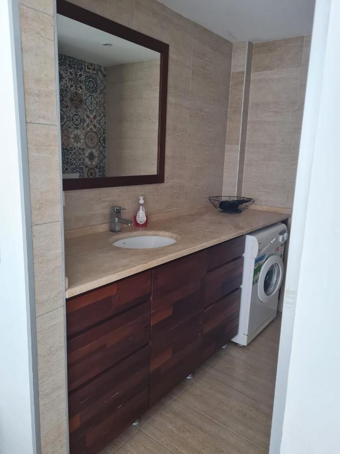 De-Lale Villa Кешме Экстерьер фото