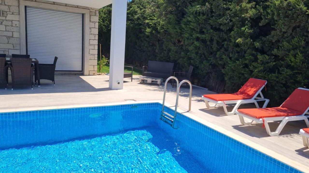 De-Lale Villa Кешме Экстерьер фото
