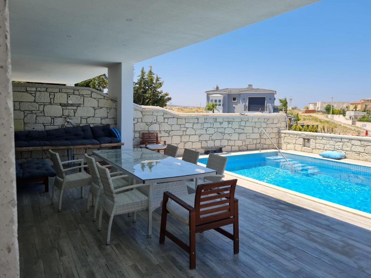 De-Lale Villa Кешме Экстерьер фото